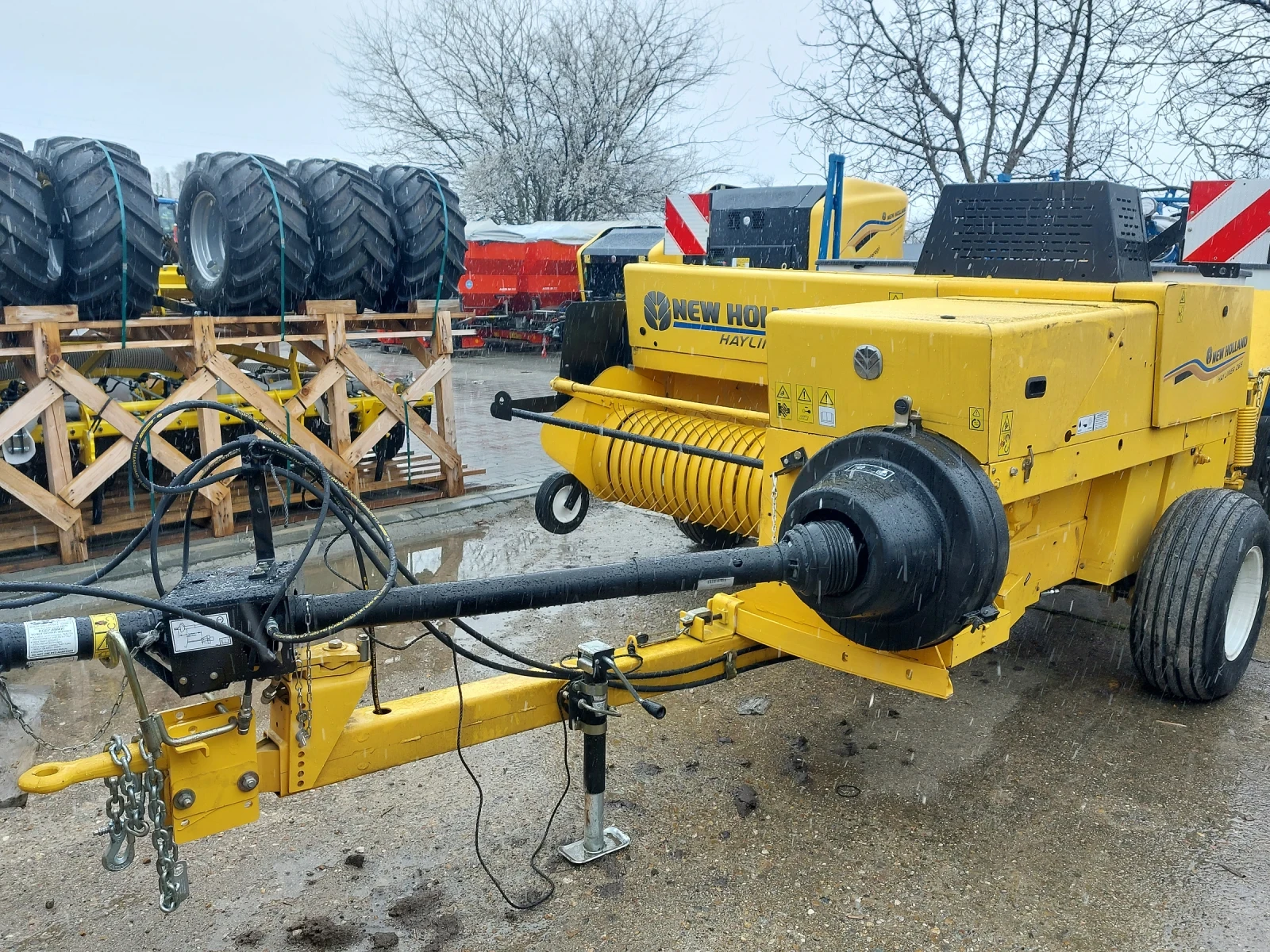 Балировачка New Holland 570 Hayliner 265 - изображение 7