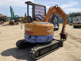 Багер Hitachi EX30UR-2 - ОЧАКВАН 15.09.2026!!!, снимка 4