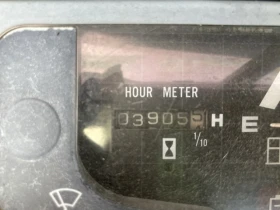 Багер Hitachi EX30UR-2 - ОЧАКВАН 15.09.2026!!!, снимка 8