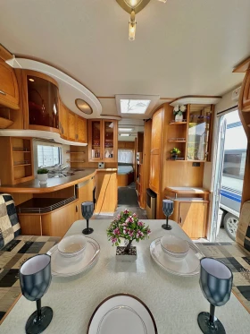 Обява за продажба на Каравана Hobby Prestige 720 - 7 МЕСТНА/ НОВ ВНОС/ УНИКАТ/  ~26 400 лв. - изображение 6