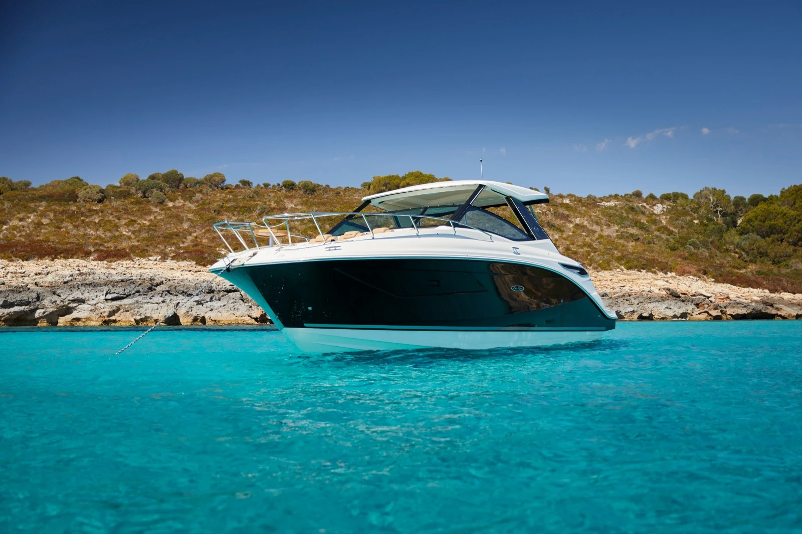   Sea Ray 320 Sundacer | Mobile.bg   1