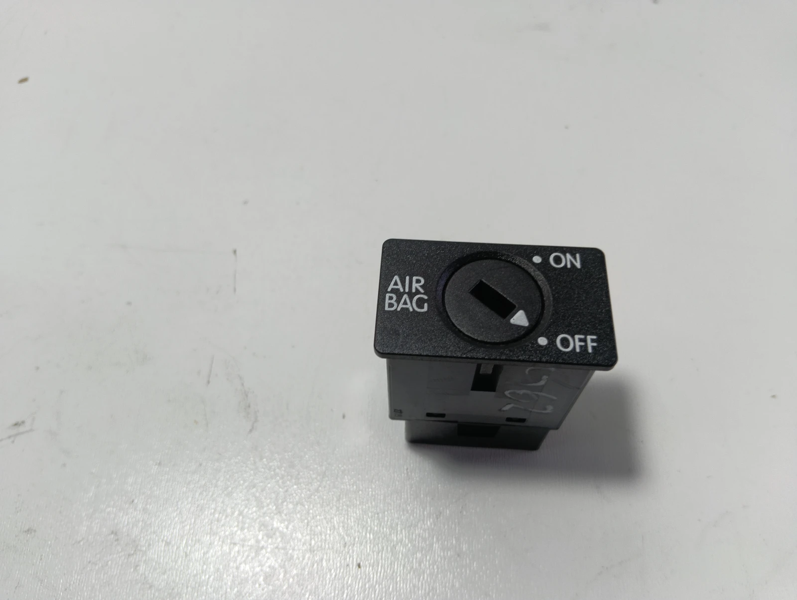 копче еърбег 1K0919237C  VW Golf