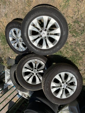        225/65R17  Honda Cr-v