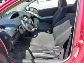 Toyota Yaris 1.0 VVT-i 5MT 3D Terra, снимка 7