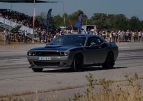 Dodge Challenger 6.4 T/A SRT 392 V8 , снимка 1