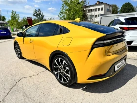 Toyota Prius 2.0phev 223к.с Plug In Hybrid 11000км. - 77777 лв. - 25534991 | Car24.bg