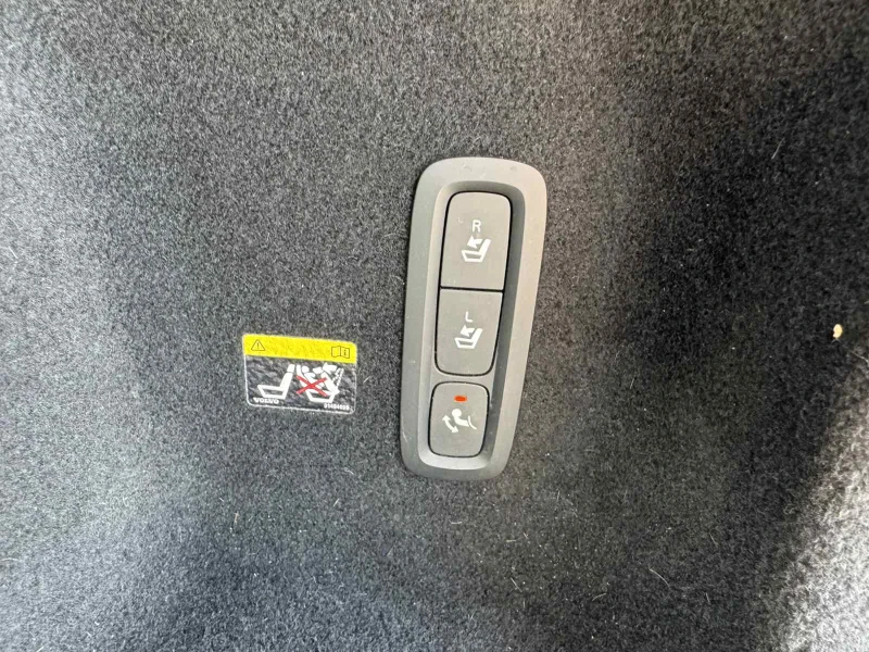 Volvo V60 Cross Country 2.0, снимка 12 - Автомобили и джипове - 51189881