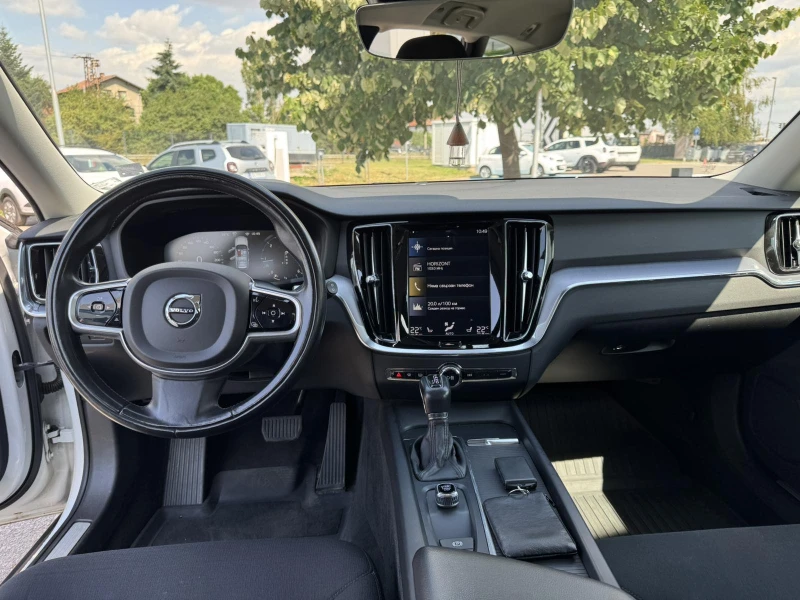 Volvo V60 Cross Country 2.0, снимка 16 - Автомобили и джипове - 51189881