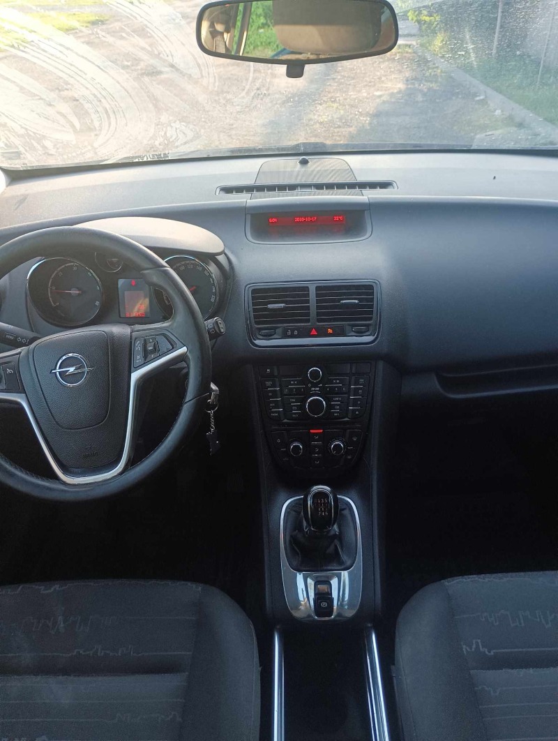 Opel Meriva 1.7d, снимка 14 - Автомобили и джипове - 45920774