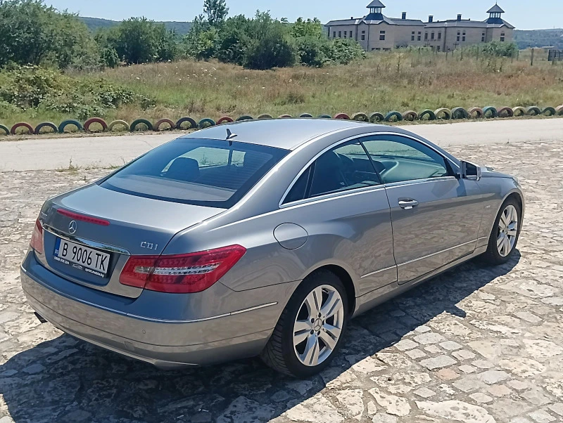 Mercedes-Benz E 220 Blue efficiency , снимка 10 - Автомобили и джипове - 46501992