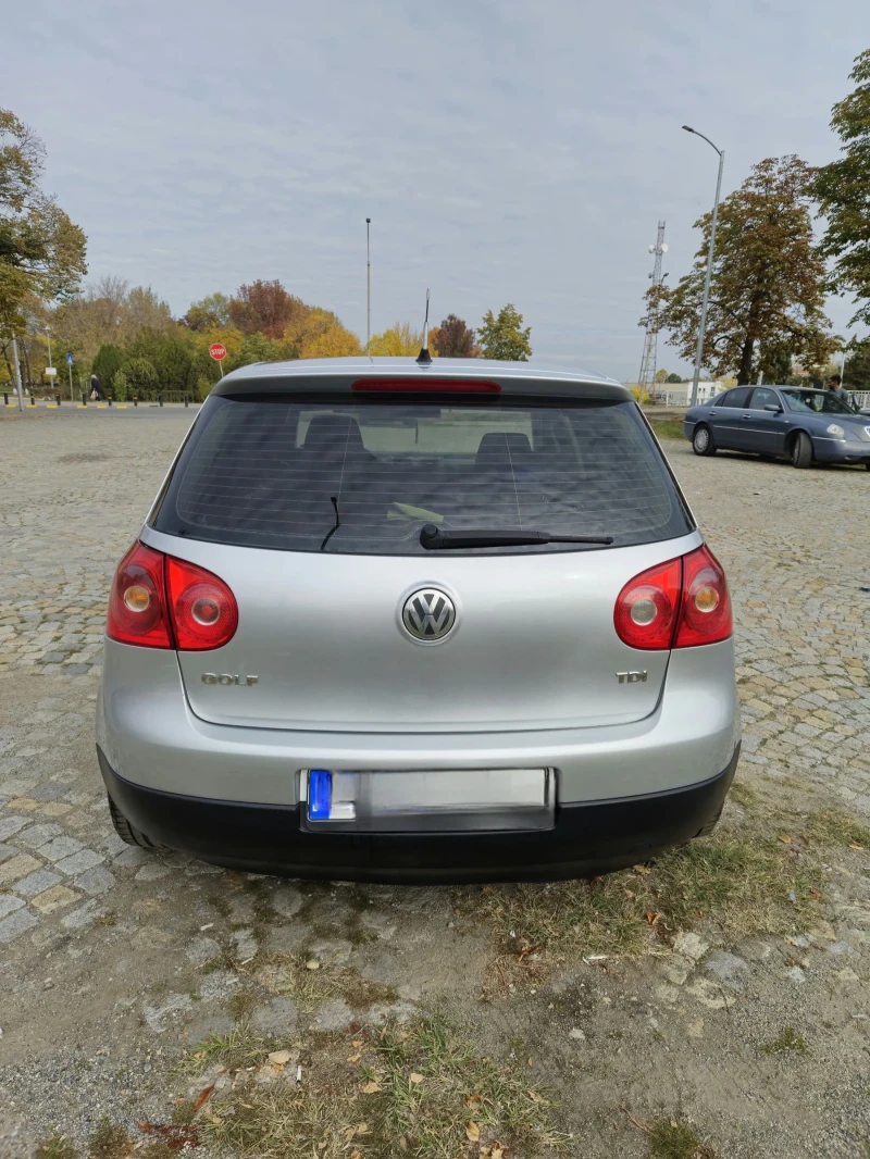 VW Golf 1.9TDI, снимка 8 - Автомобили и джипове - 47789419