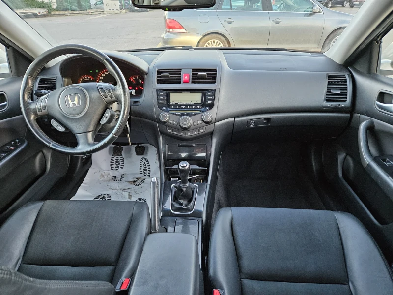 Honda Accord 2.4i TYPE -S-  6-скорости , снимка 13 - Автомобили и джипове - 48407658