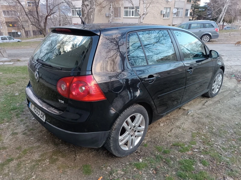 VW Golf 1.9tdi, снимка 6 - Автомобили и джипове - 49198477