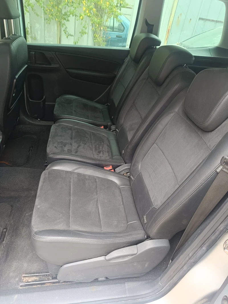 VW Sharan 2.0 TDI, 4х4, 7 места, снимка 11 - Автомобили и джипове - 52509653