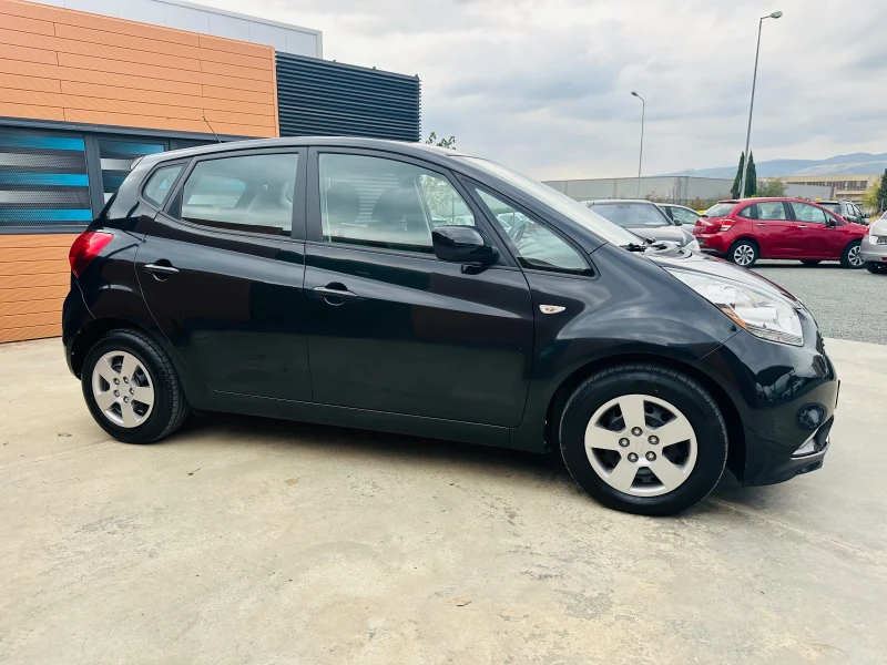 Kia Venga CRDI, снимка 4 - Автомобили и джипове - 52153962