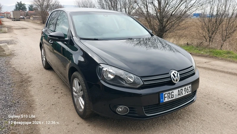 VW Golf 14i benzin, снимка 5 - Автомобили и джипове - 53452637