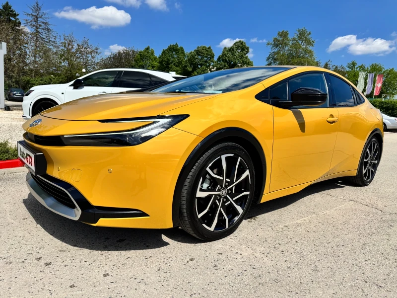 Toyota Prius 2.0phev 223к.с Plug In Hybrid 11000км. - 77777 лв. - 25534991 | Car24.bg