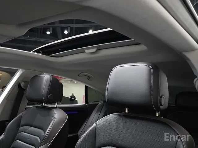 VW Arteon !PRESTIGE! * АвтоКредит* Цена до БГ* , снимка 13 - Автомобили и джипове - 53459189