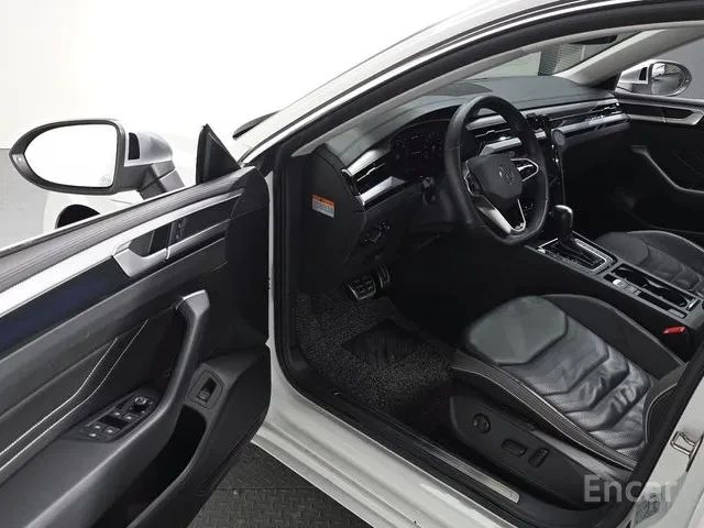 VW Arteon !PRESTIGE! * АвтоКредит* Цена до БГ* , снимка 9 - Автомобили и джипове - 53459189