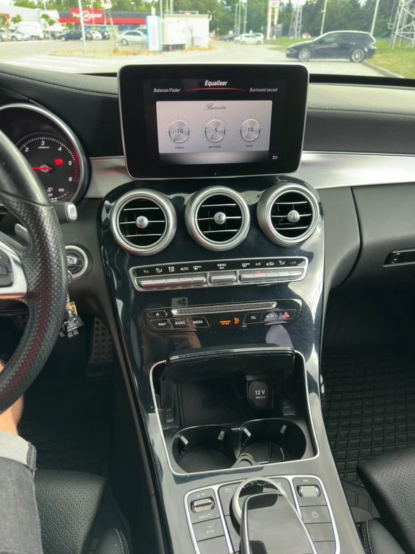 Mercedes-Benz C 250 4matic, снимка 10 - Автомобили и джипове - 53713022