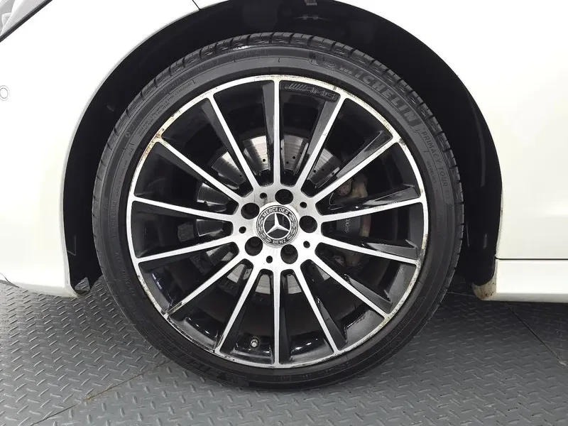 Mercedes-Benz CLS 250 D AMG LINE 4MATIC* ПОДГРЕВ* 360* ПАМЕТ* ШИБЕДАХ* , снимка 5 - Автомобили и джипове - 56705774