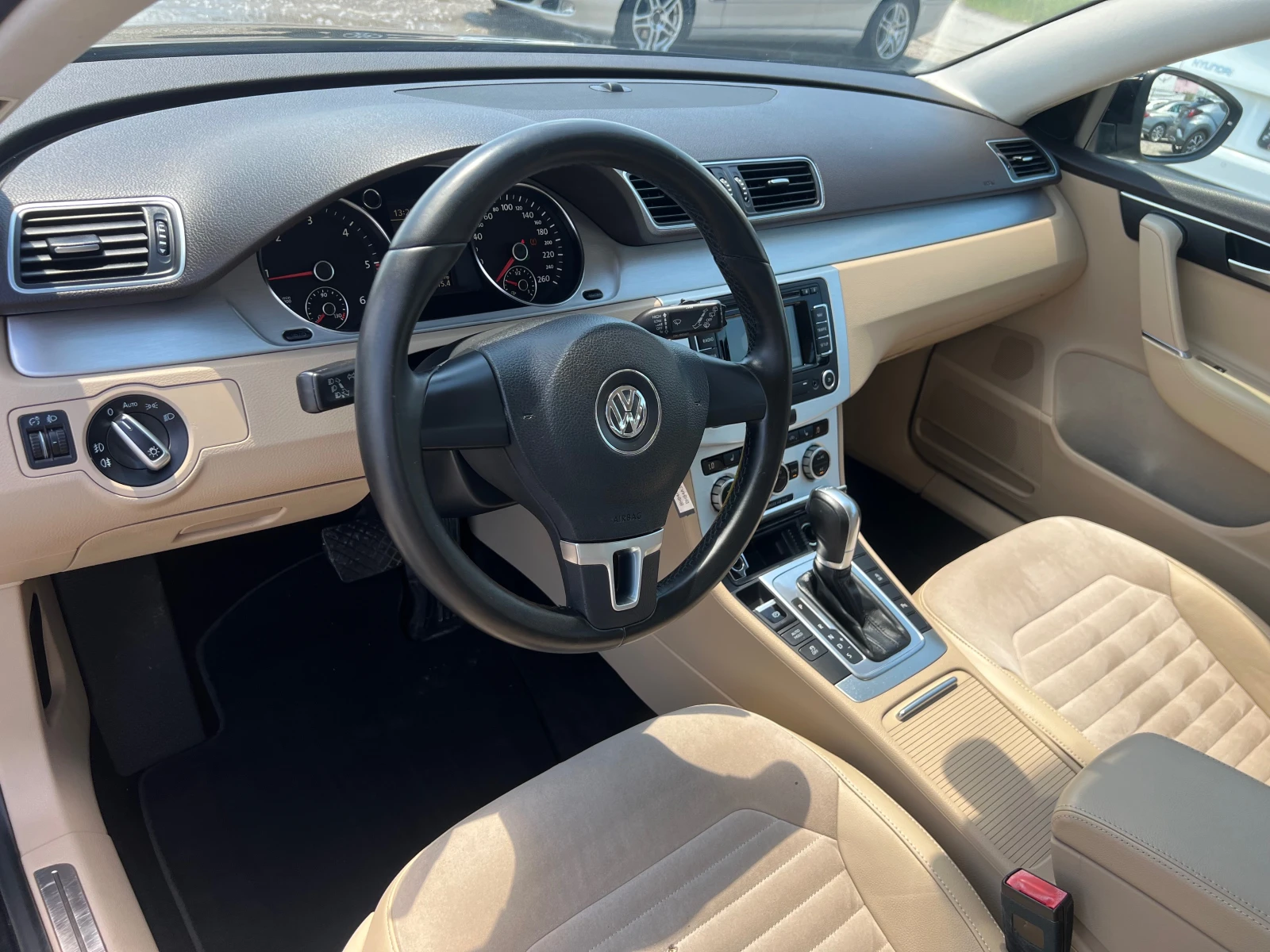 VW Passat 2.0 ТDI  - изображение 10