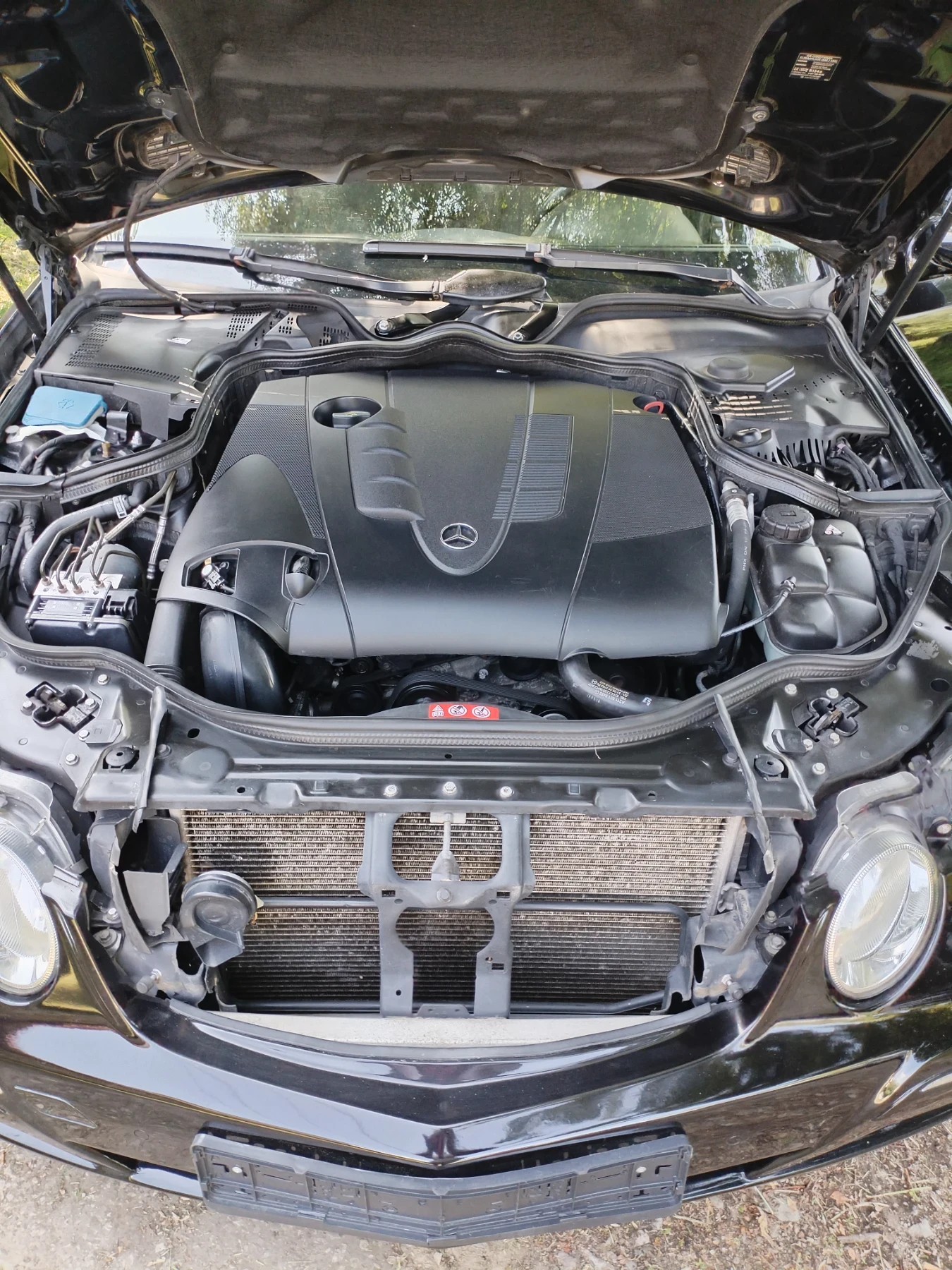 Mercedes-Benz E 220 Elegance - изображение 5