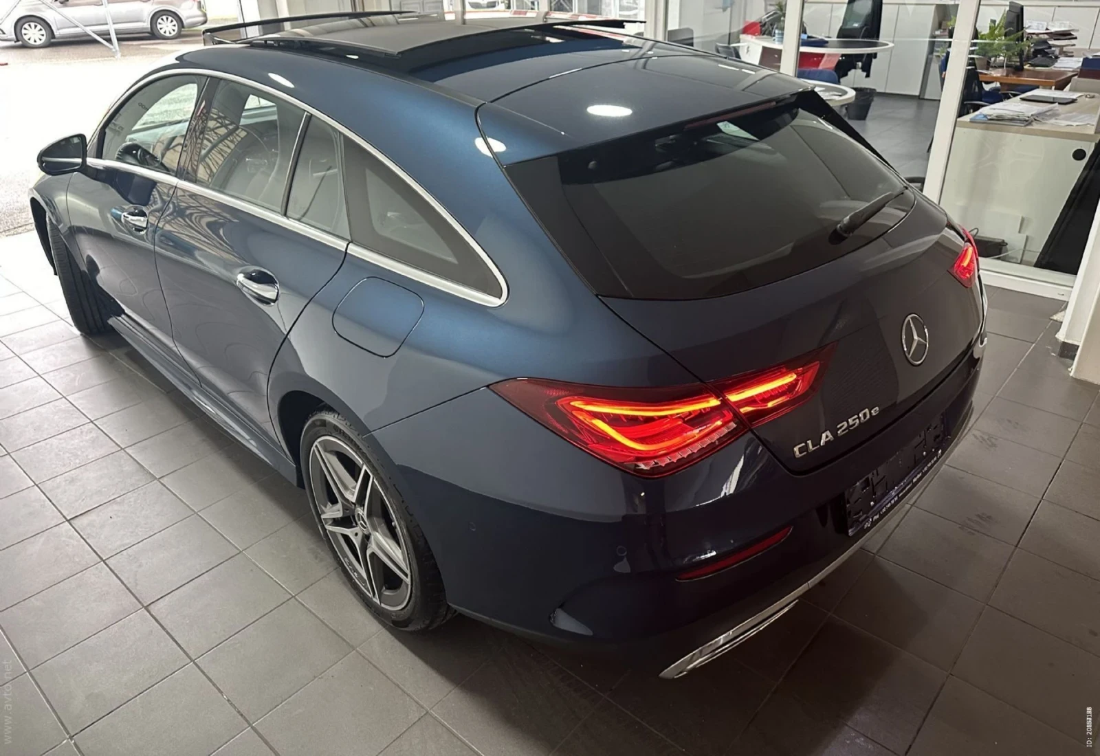 Mercedes-Benz CLA 250  e SHOOTING BRAKE.KAMERA.NAVI.LED.PANORAMA - изображение 3