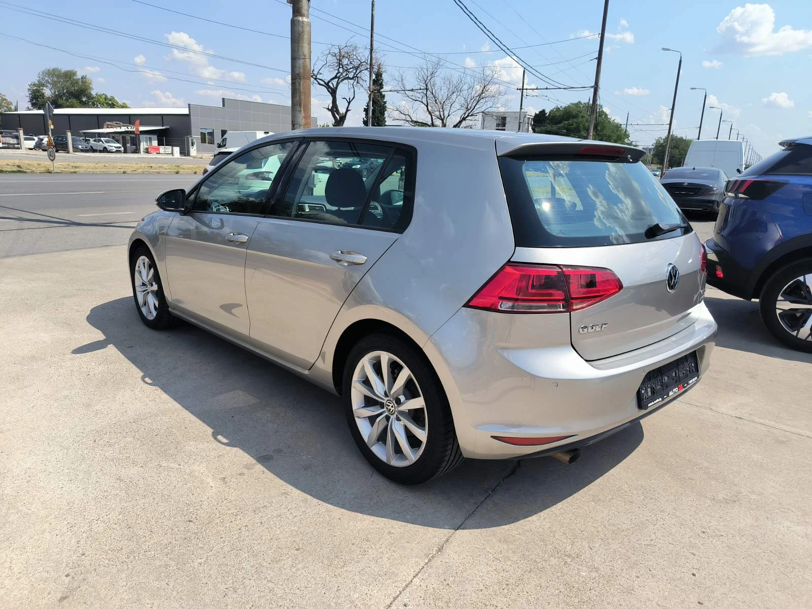 VW Golf 1.6d-Navi-Automat-Euro-5B - изображение 7