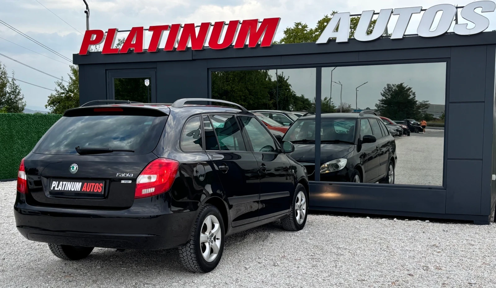 Skoda Fabia  // | Mobile.bg   11