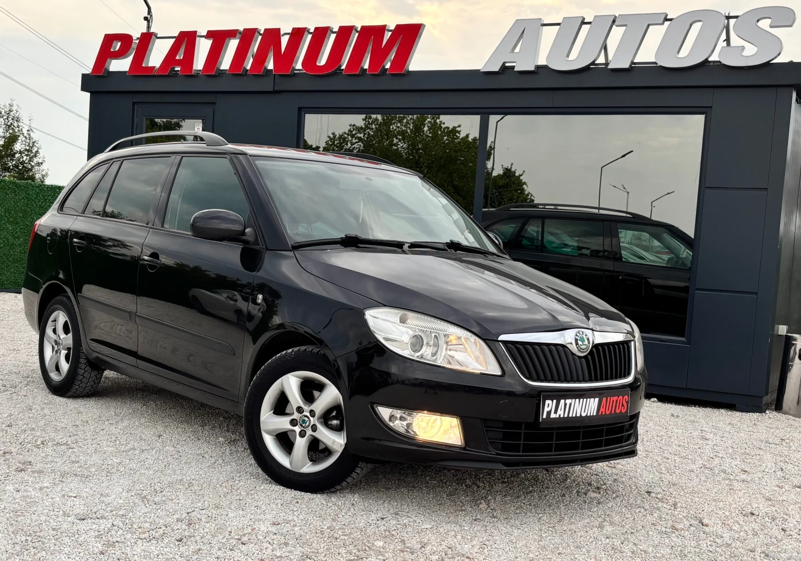 Skoda Fabia  // | Mobile.bg   1