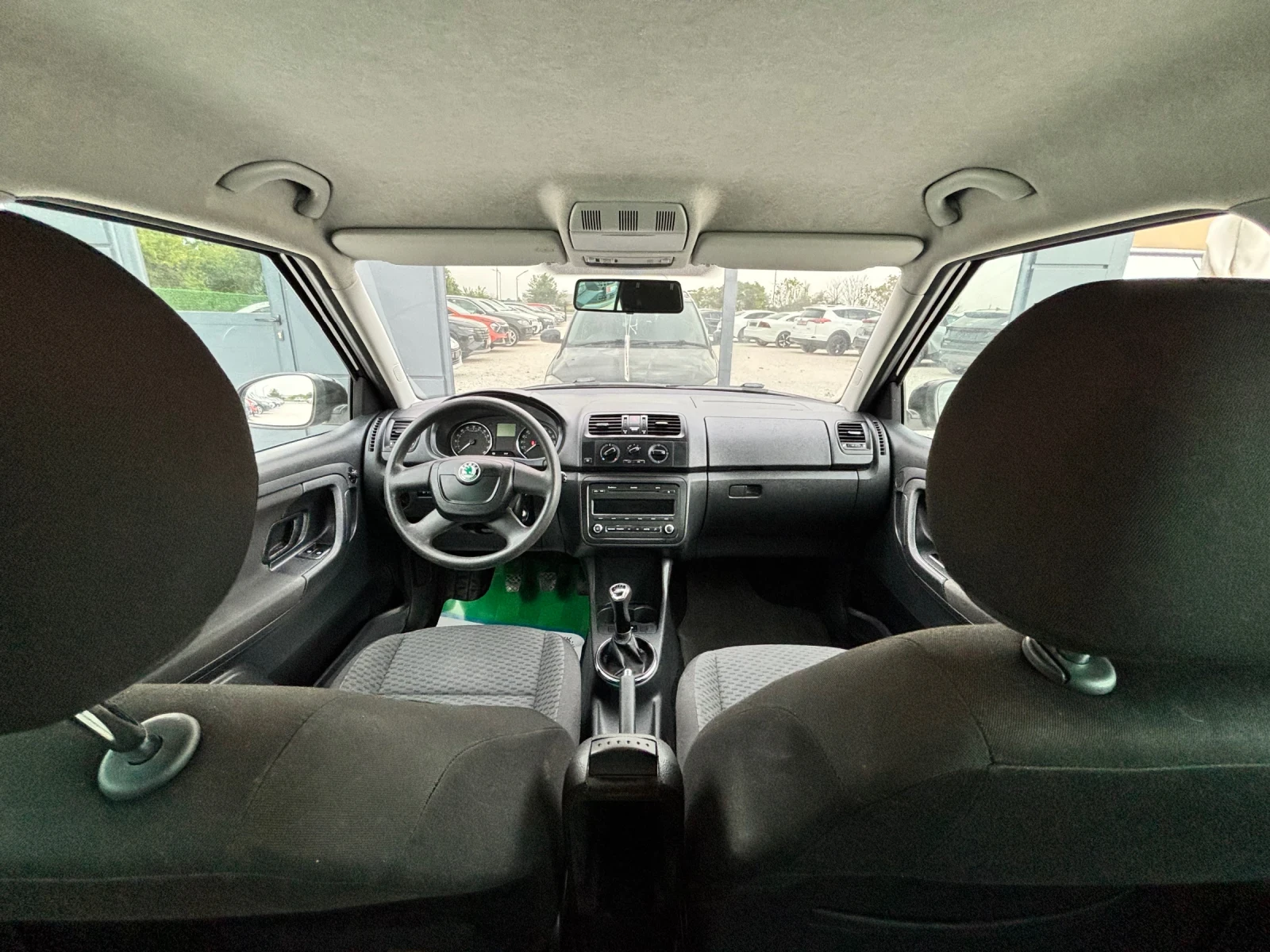 Skoda Fabia  // | Mobile.bg   16