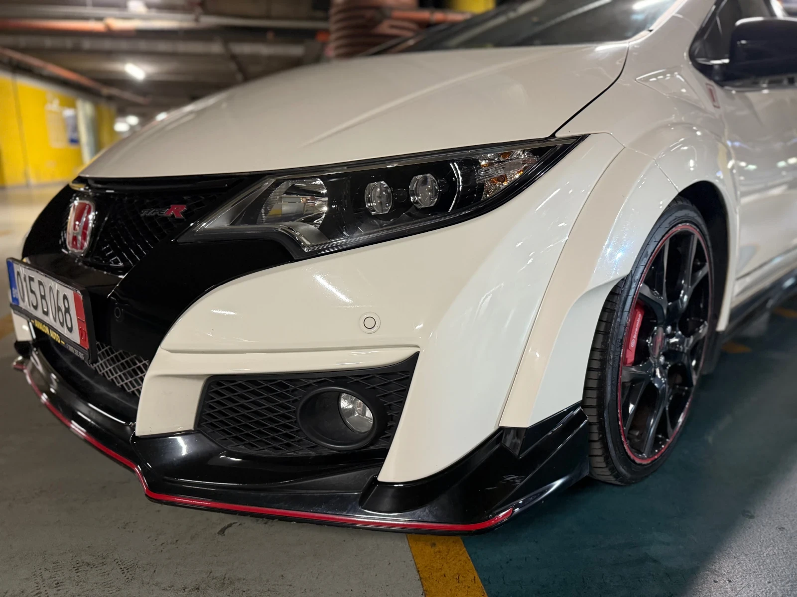 Honda Civic Type-R - изображение 7