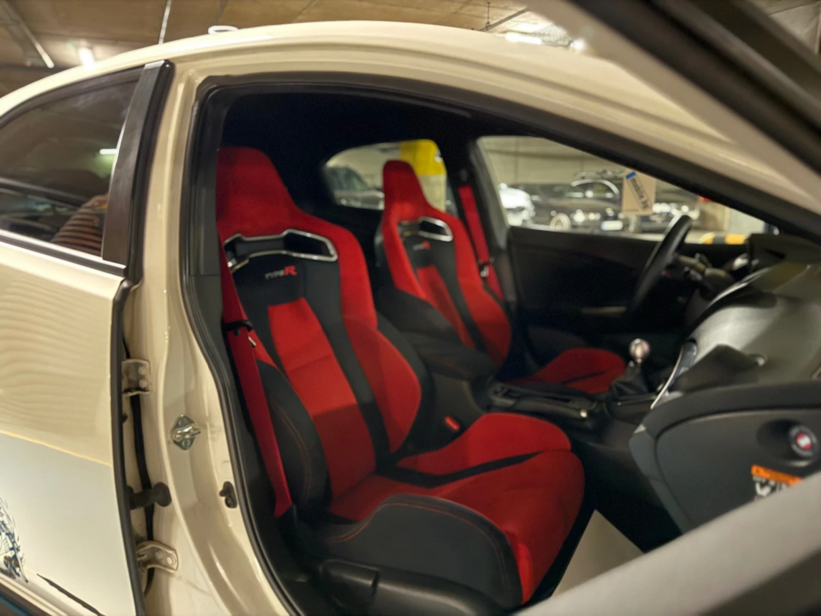 Honda Civic Type-R | Mobile.bg   11