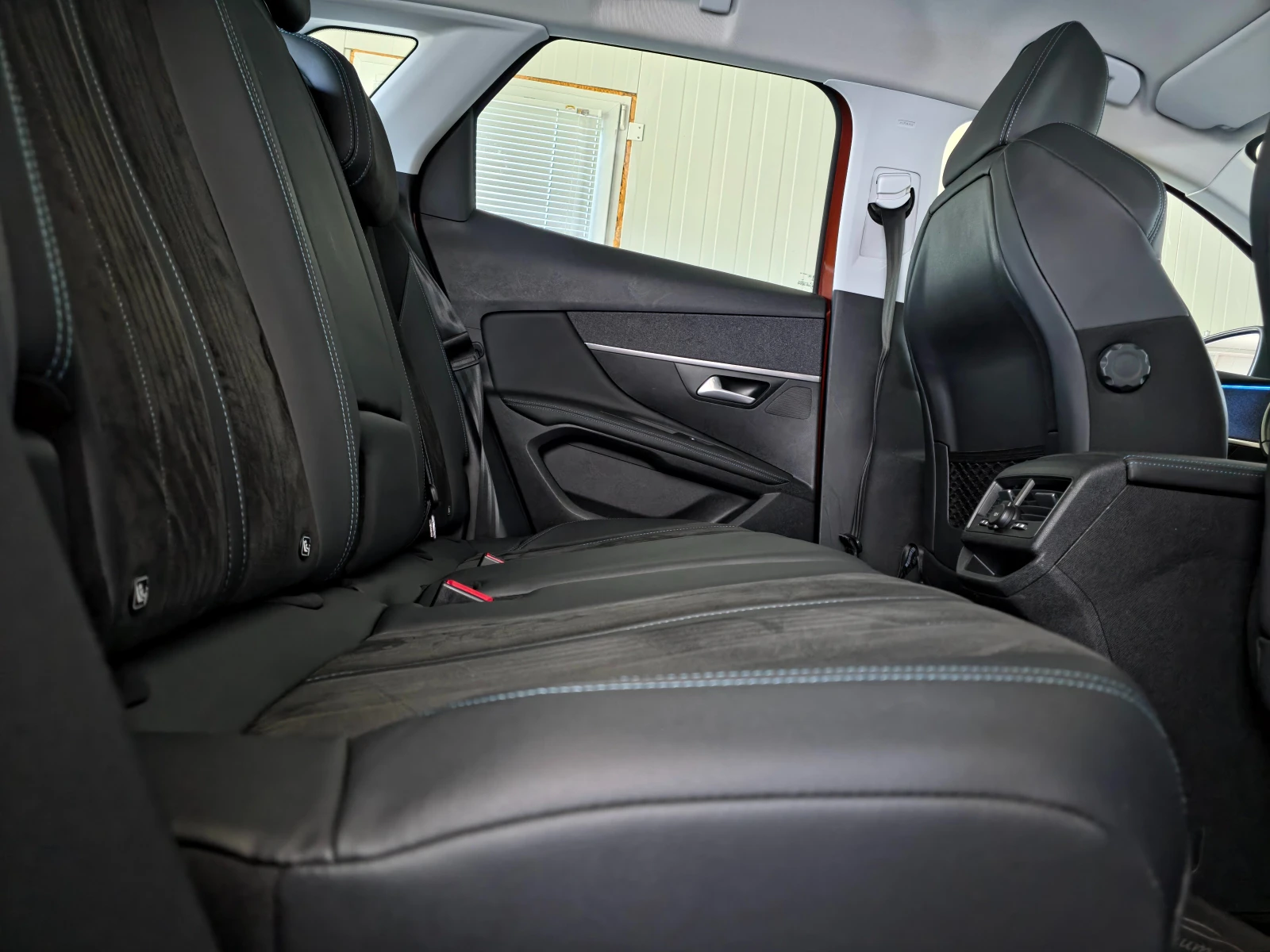 Peugeot 3008 1.6 PURETECH  181 CROSSWAY EAT8 | Mobile.bg   12