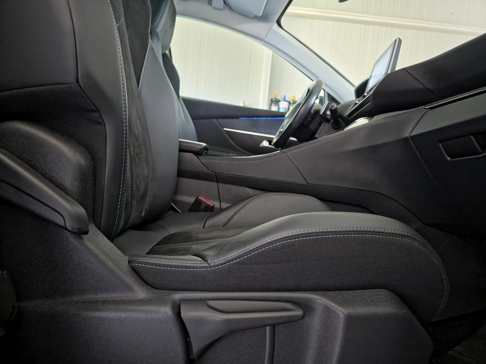 Peugeot 3008 1.6 PURETECH  181 CROSSWAY EAT8 | Mobile.bg   10