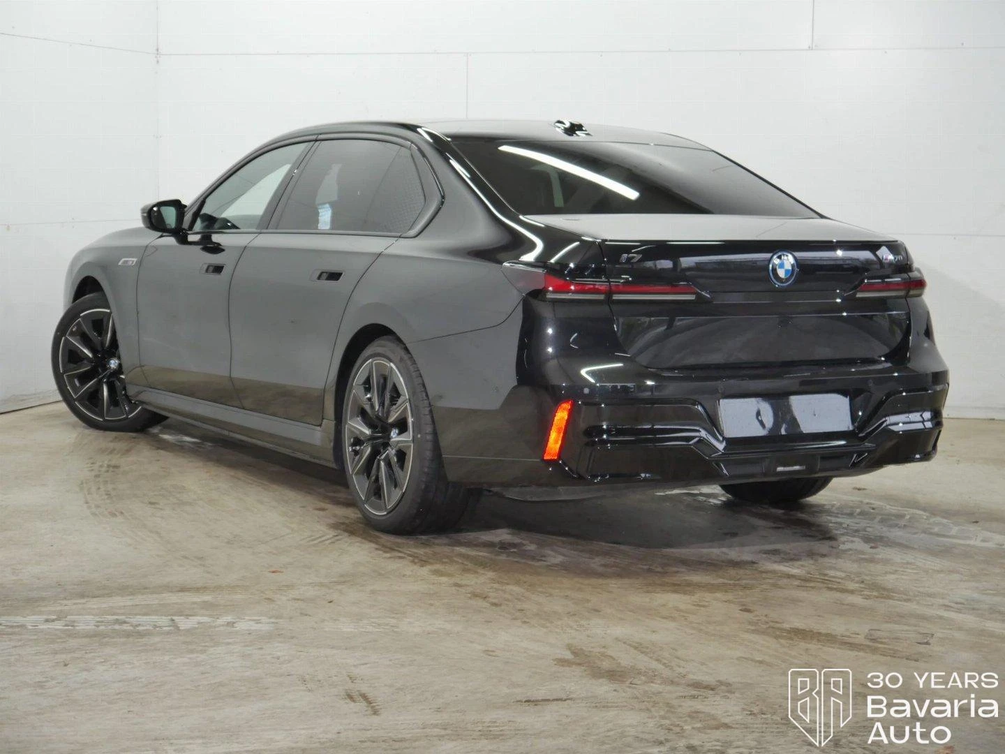 BMW i7 M70 xDrive | Mobile.bg   2