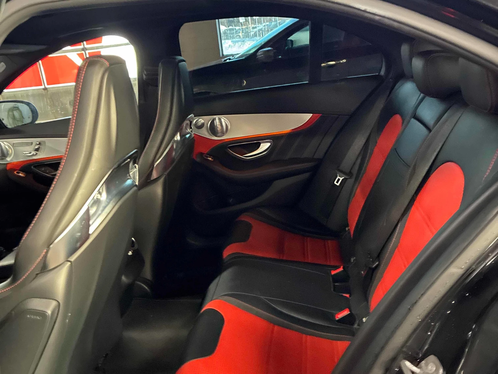 Mercedes-Benz C 63 AMG S * * CARFAX * * ���� ������ * *  | Mobile.bg � ����������� 11