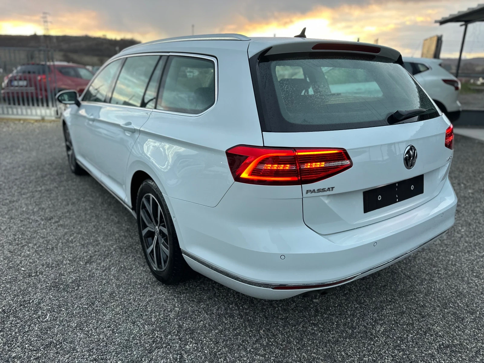 VW Passat 2.0TDI 190 ks - изображение 4