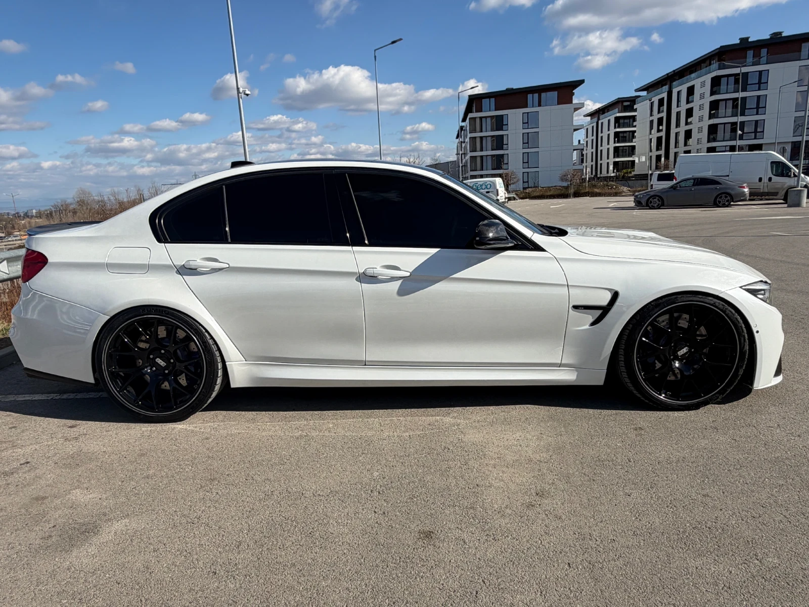 BMW M3 Competition - изображение 5