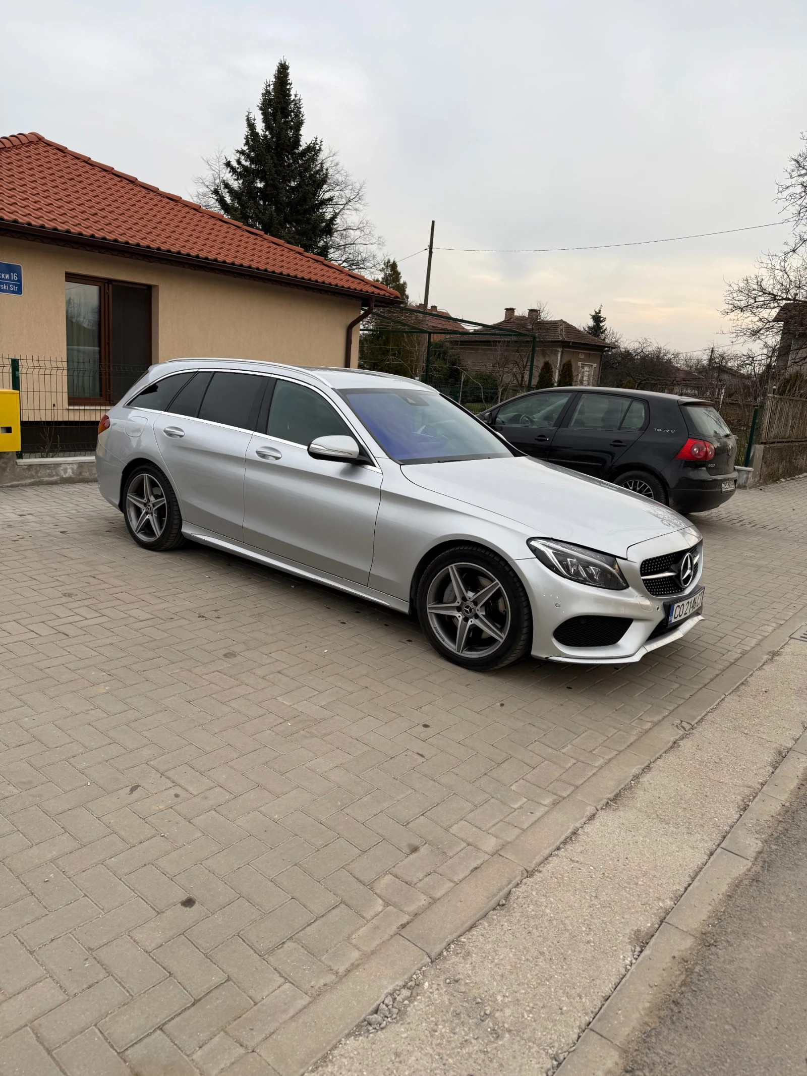 Mercedes-Benz C 250 4matic, снимка 3 - Автомобили и джипове - 53713022