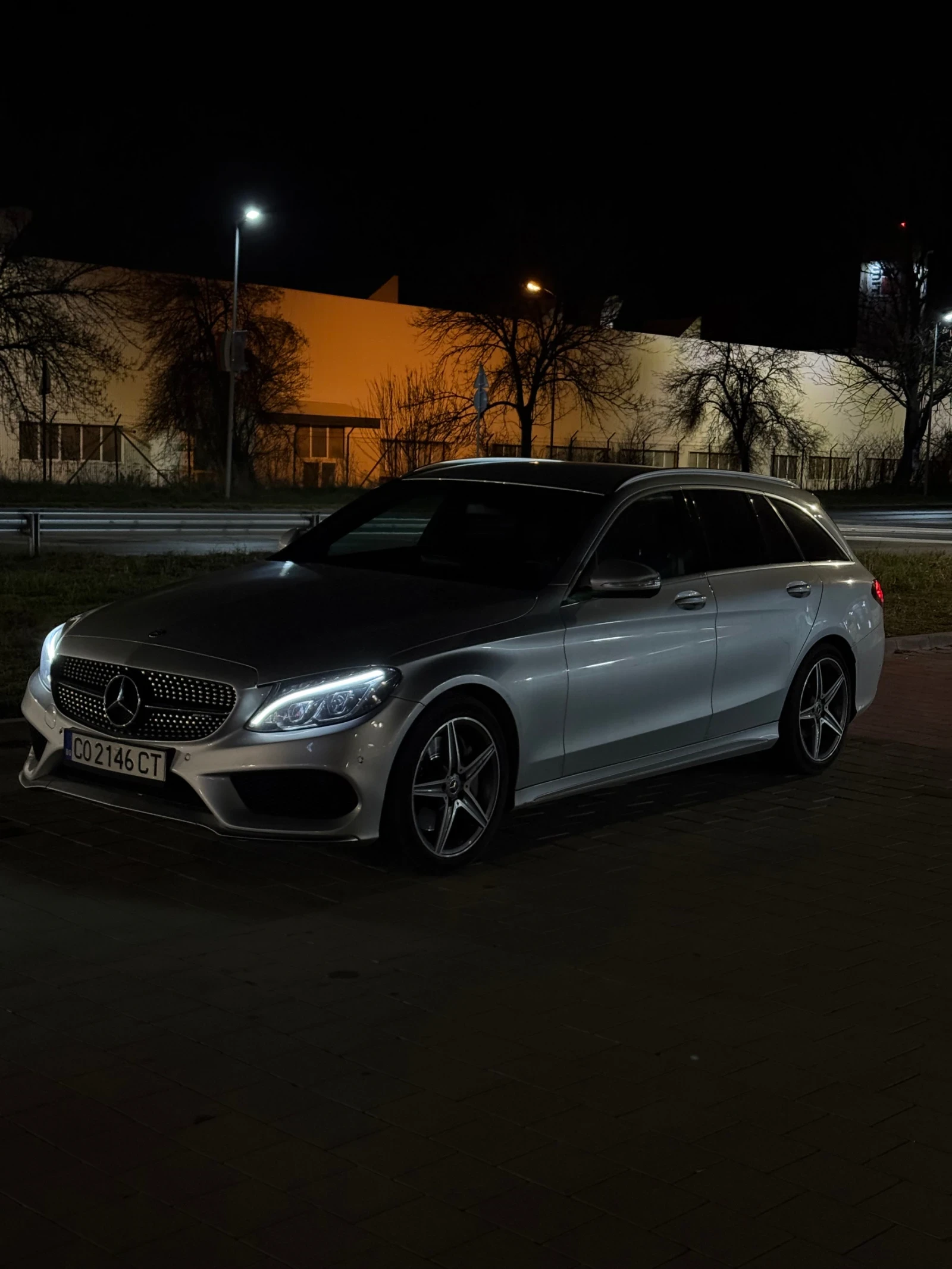 Mercedes-Benz C 250 4matic, снимка 14 - Автомобили и джипове - 53954308