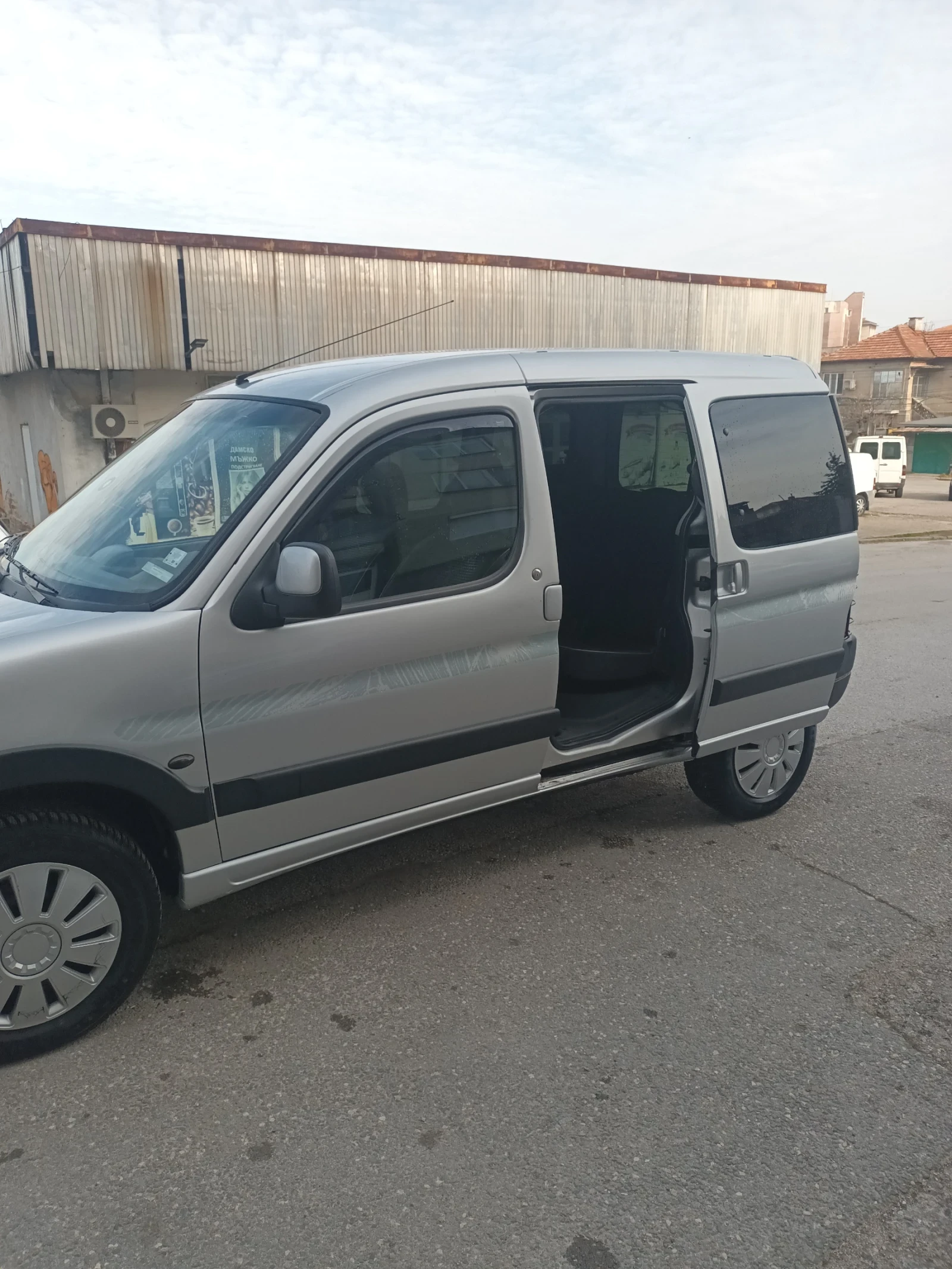 Peugeot Partner 1.6HDI | Mobile.bg � ����������� 9