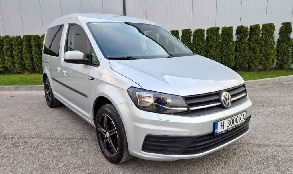 VW Caddy Life 2.0tdi, снимка 7 - Автомобили и джипове - 54261028
