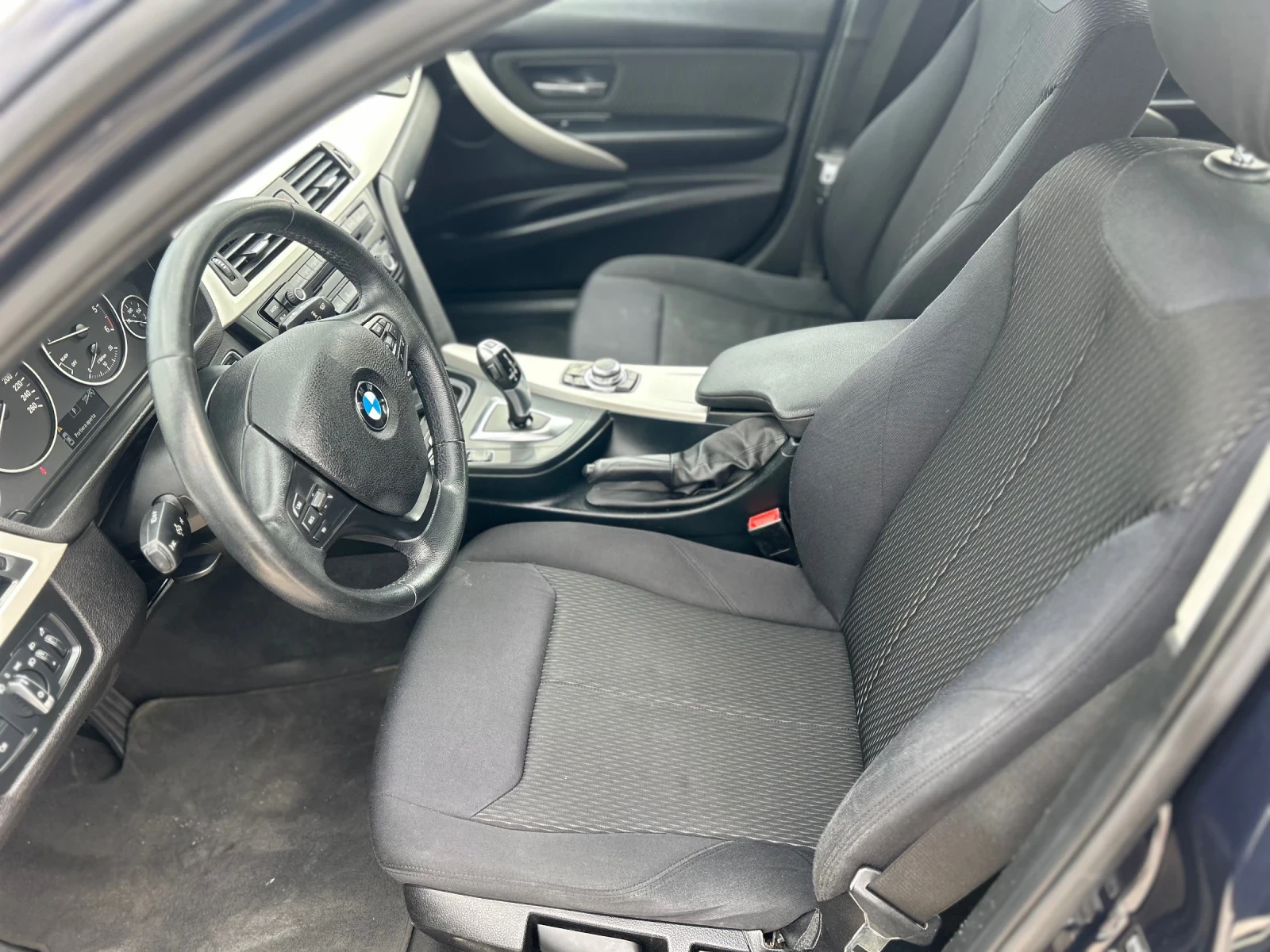 BMW 318 d, снимка 9 - Автомобили и джипове - 54427393