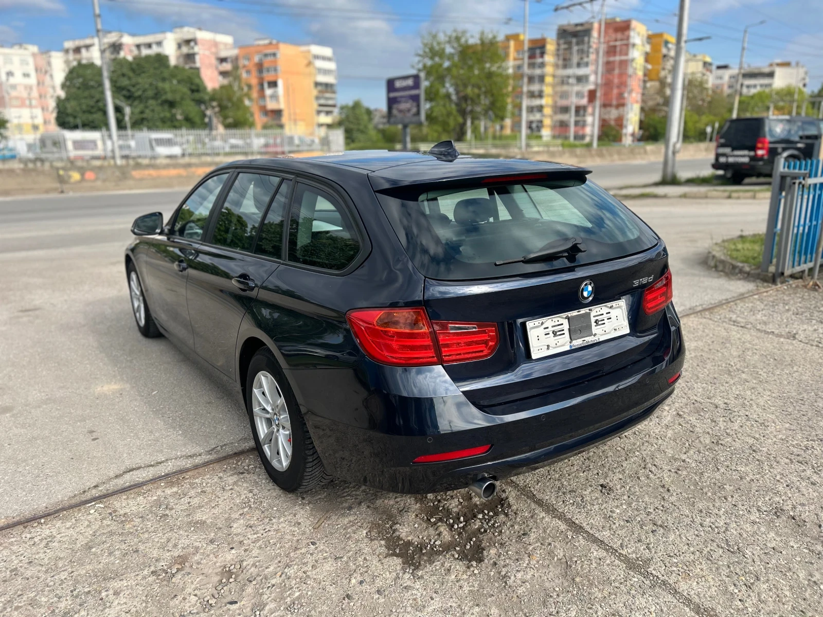 BMW 318 d, снимка 5 - Автомобили и джипове - 54427393