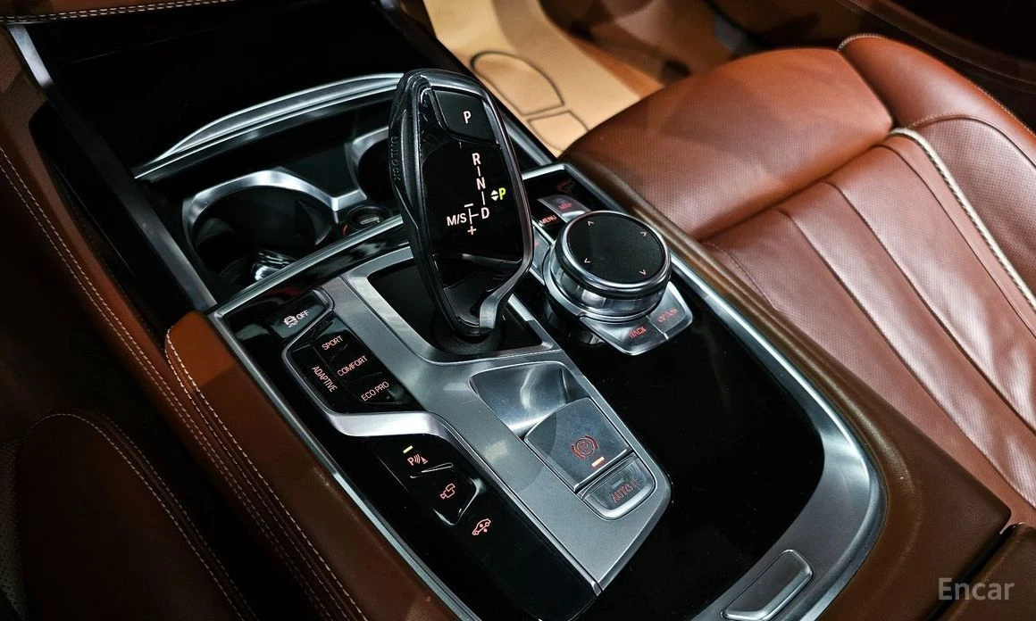 BMW 750, снимка 9 - Автомобили и джипове - 54629566