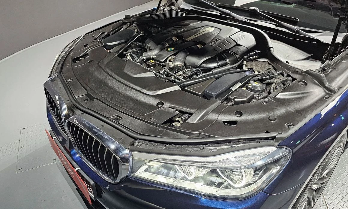 BMW 750, снимка 6 - Автомобили и джипове - 54629566