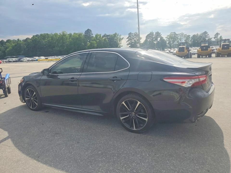 Toyota Camry, снимка 2 - Автомобили и джипове - 54856599