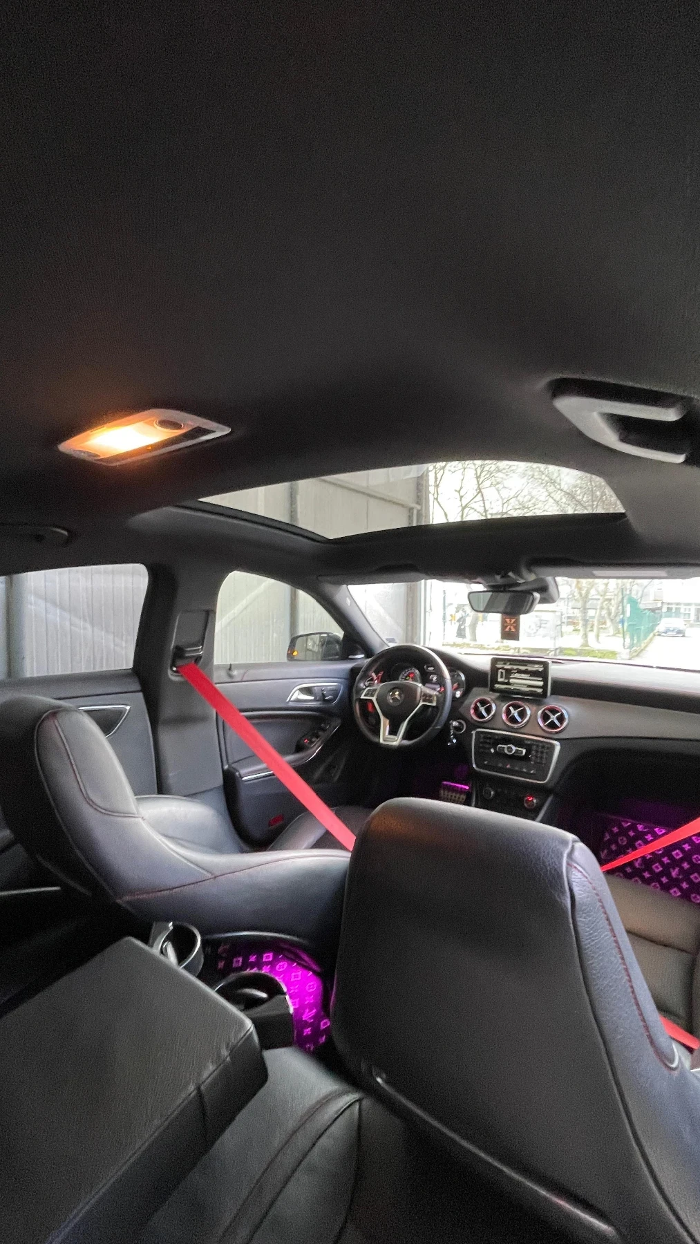 Mercedes-Benz CLA 250, снимка 8 - Автомобили и джипове - 54895185
